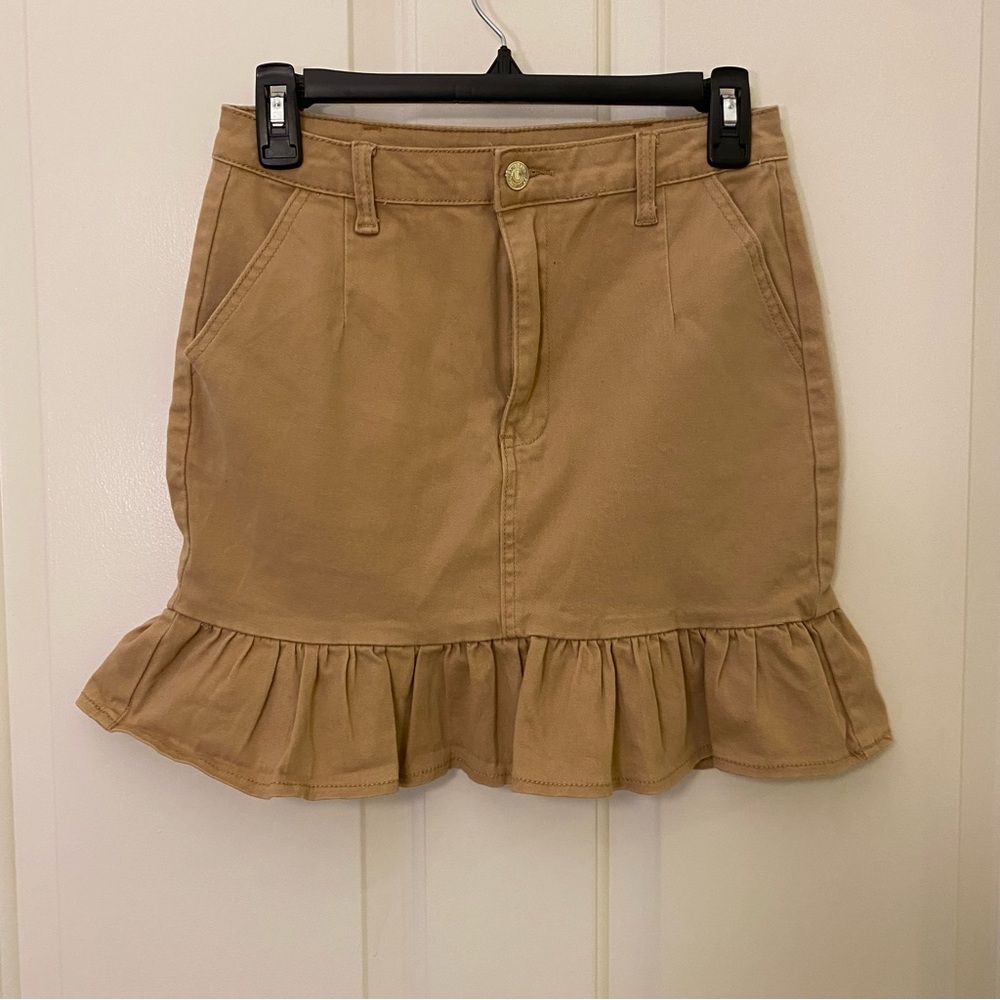 High Rise Ruffle Edge Skirt